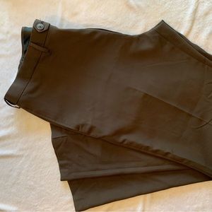 Haggar dress slacks (42x32)